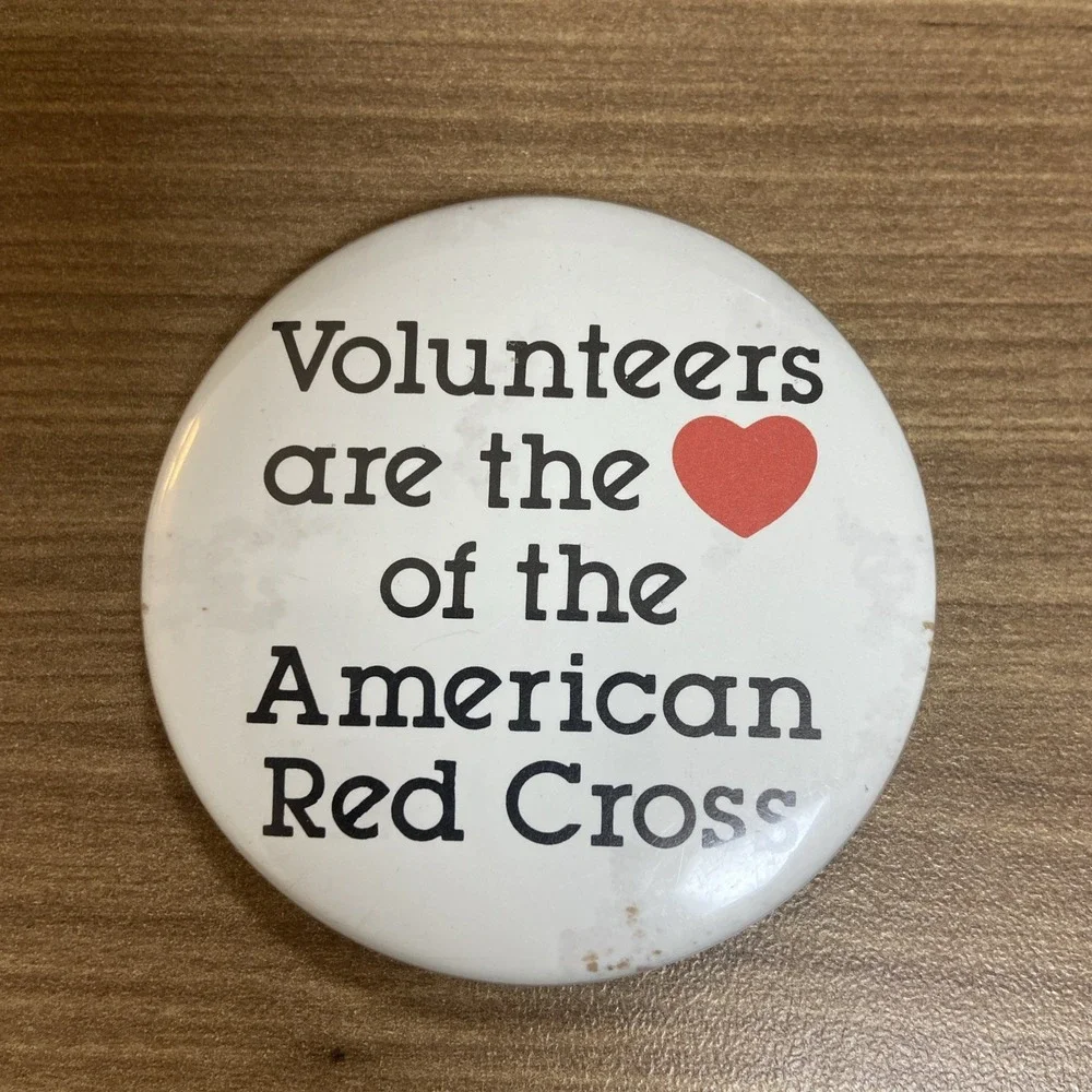 VTG Vintage Volunteers Are The Heart of the Red Cross Button‎ Pin Rare Stick Pin